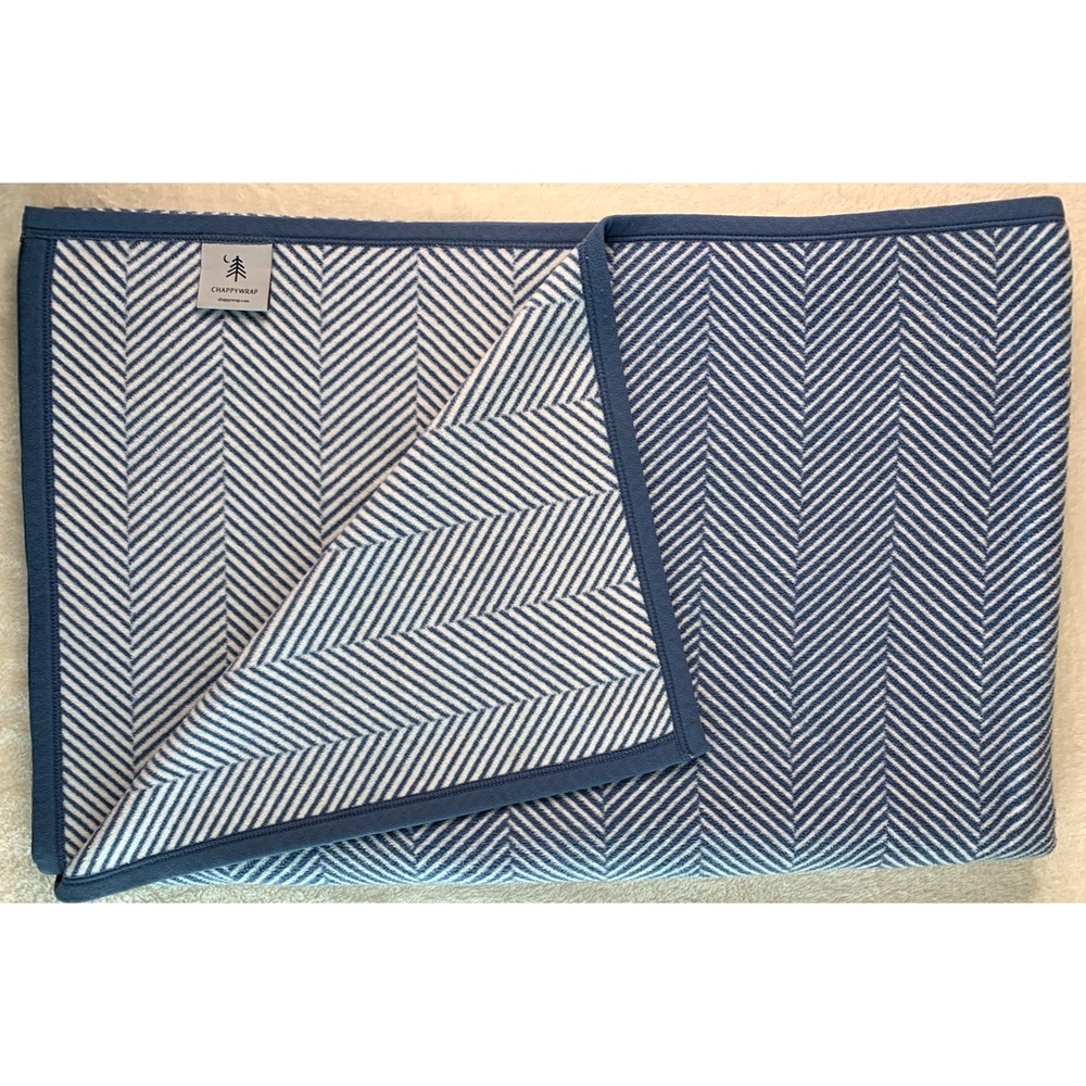 Chappywrap Harborview Herringbone Light Blue Blanket Reversible 75"x58"